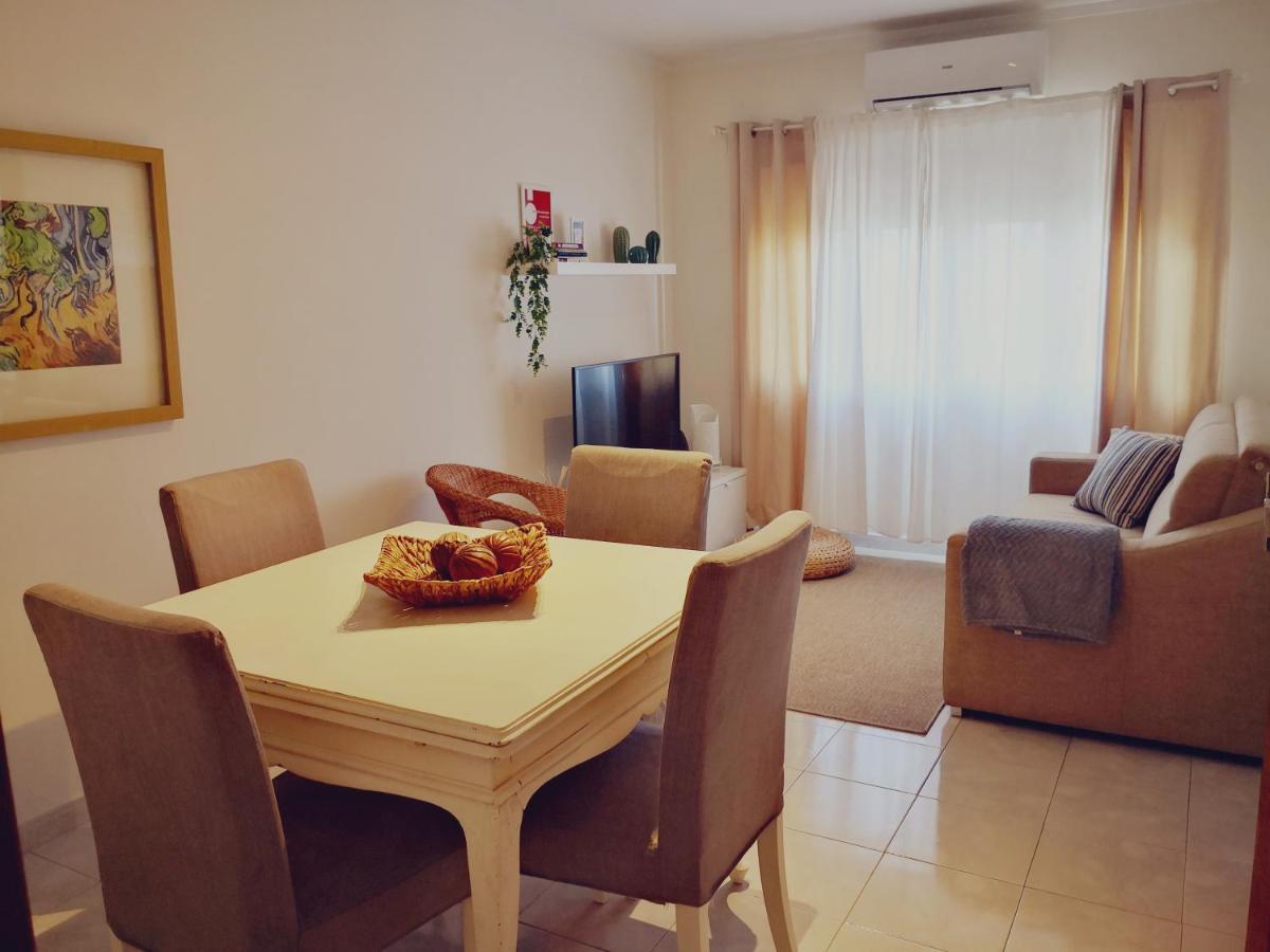 Apartment 3b Flat *